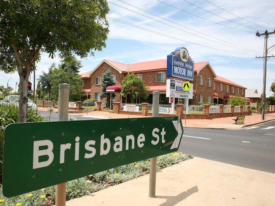 Australian Heritage Motor Inn Даббо Экстерьер фото